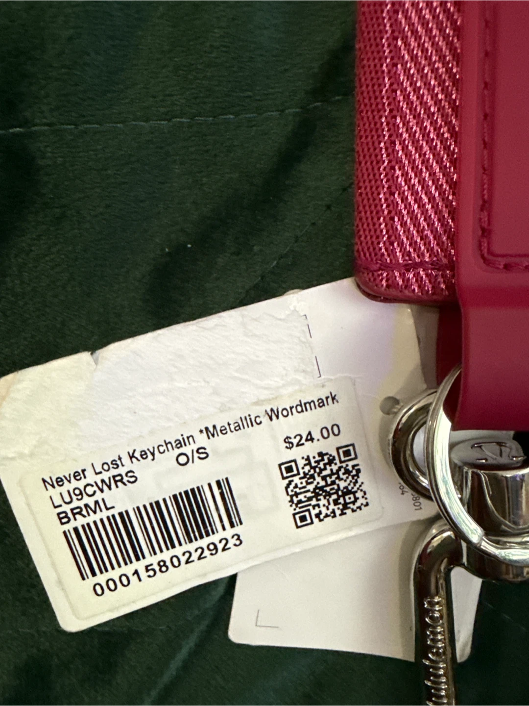 Lululemon Never Lost Keychain - Metallic Wordmark - photo 2