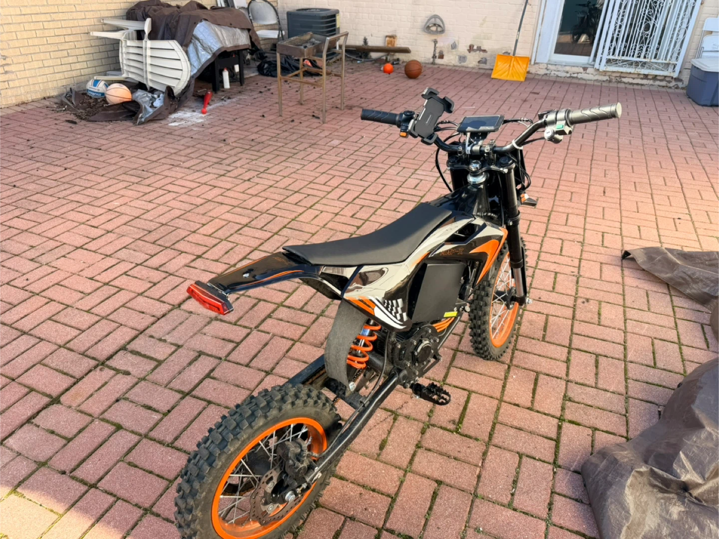 E dirt bike *NO TRADES* - photo 2