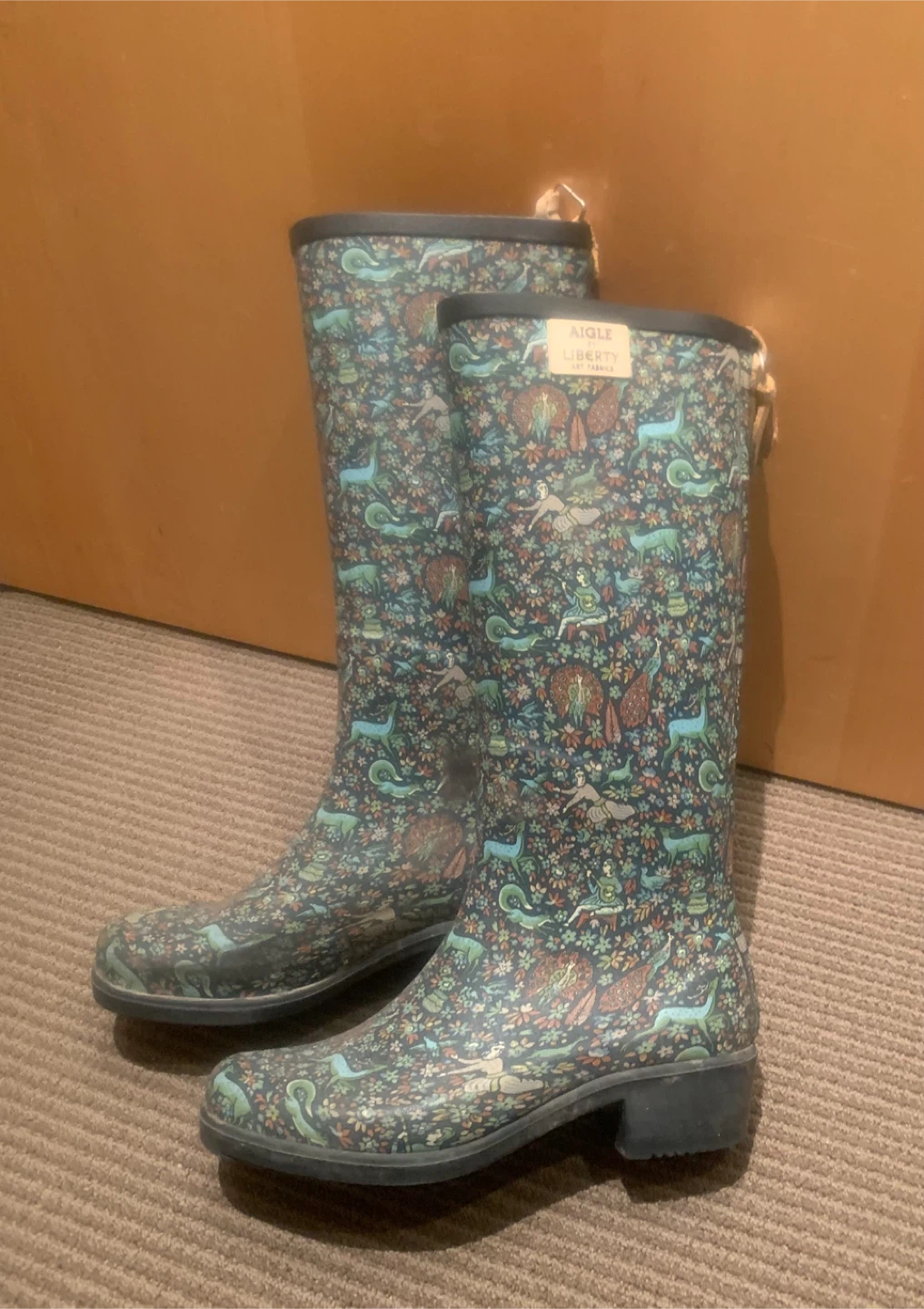 Aigle by Liberty Art Fabrics Rain Boots - women size 8