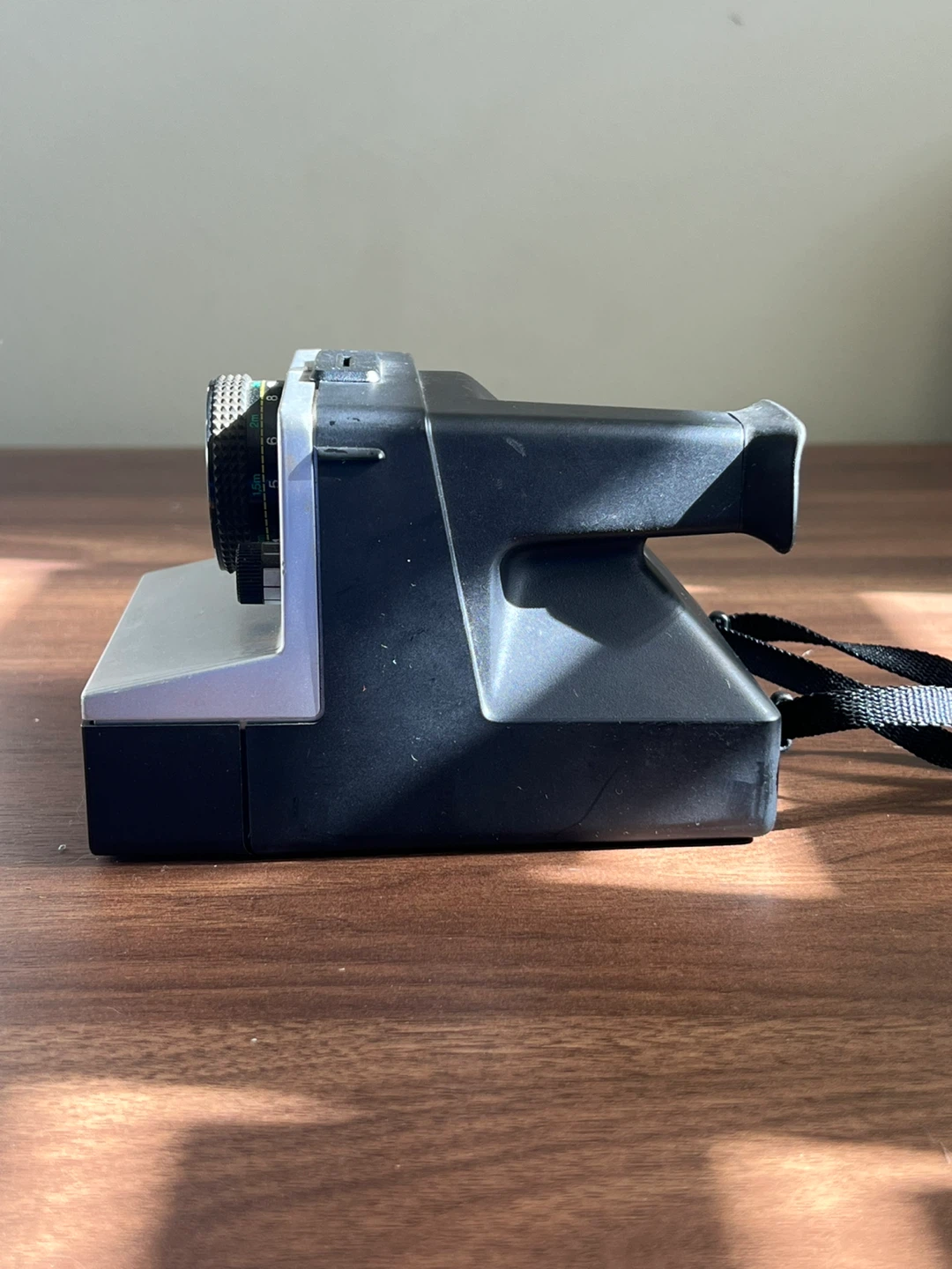 Pronto! B Polaroid Camera - photo 2