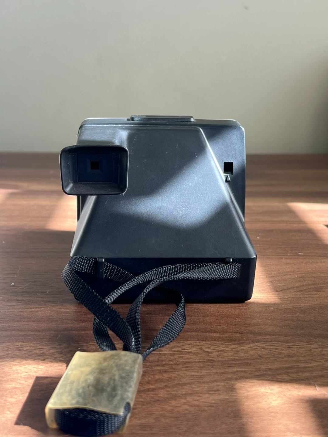 Pronto! B Polaroid Camera - photo 3