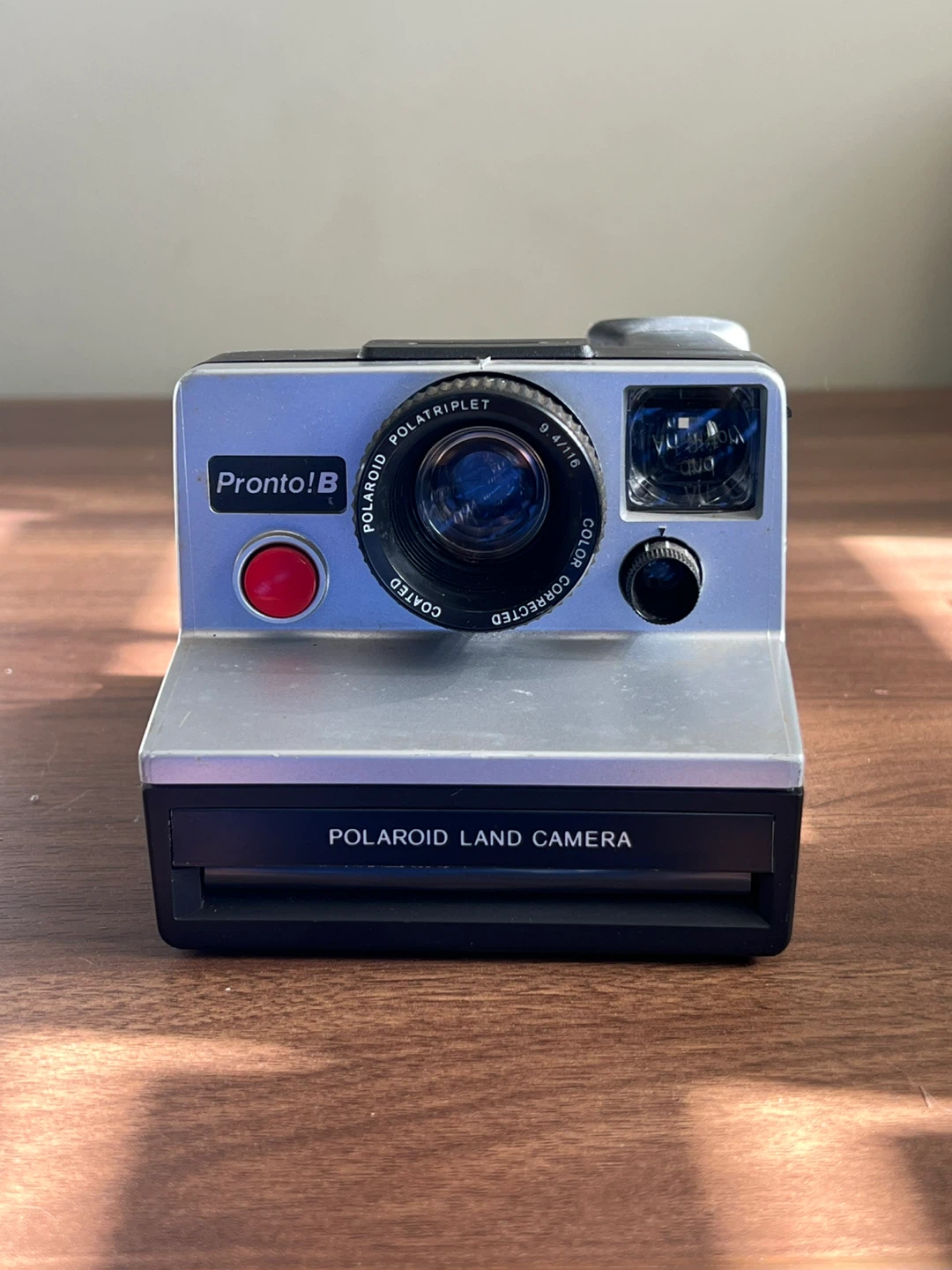 Pronto! B Polaroid Camera