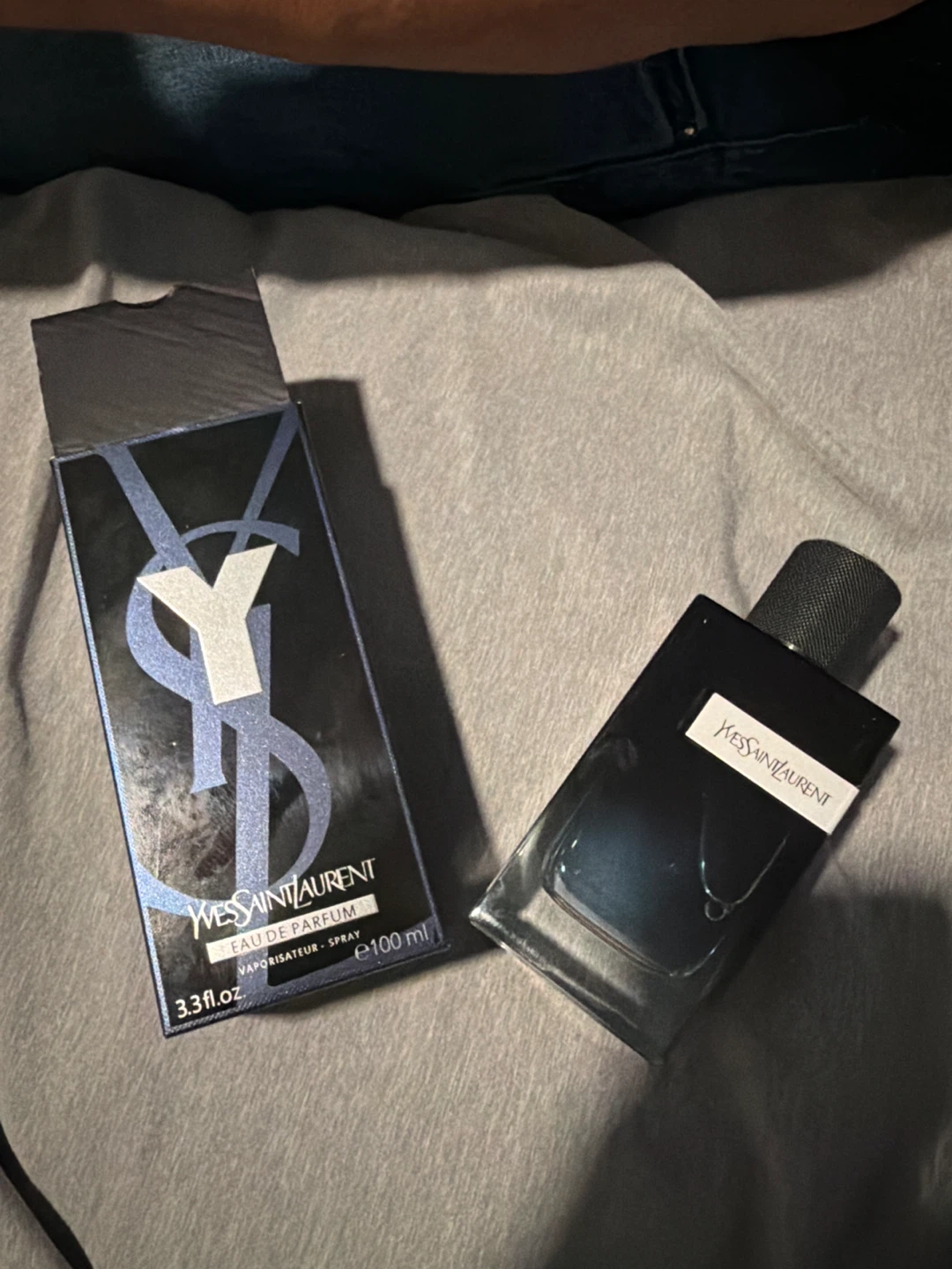 Yves Saint Laurent Y Eau de Parfum Spray 3.3 fl oz / 100 ml