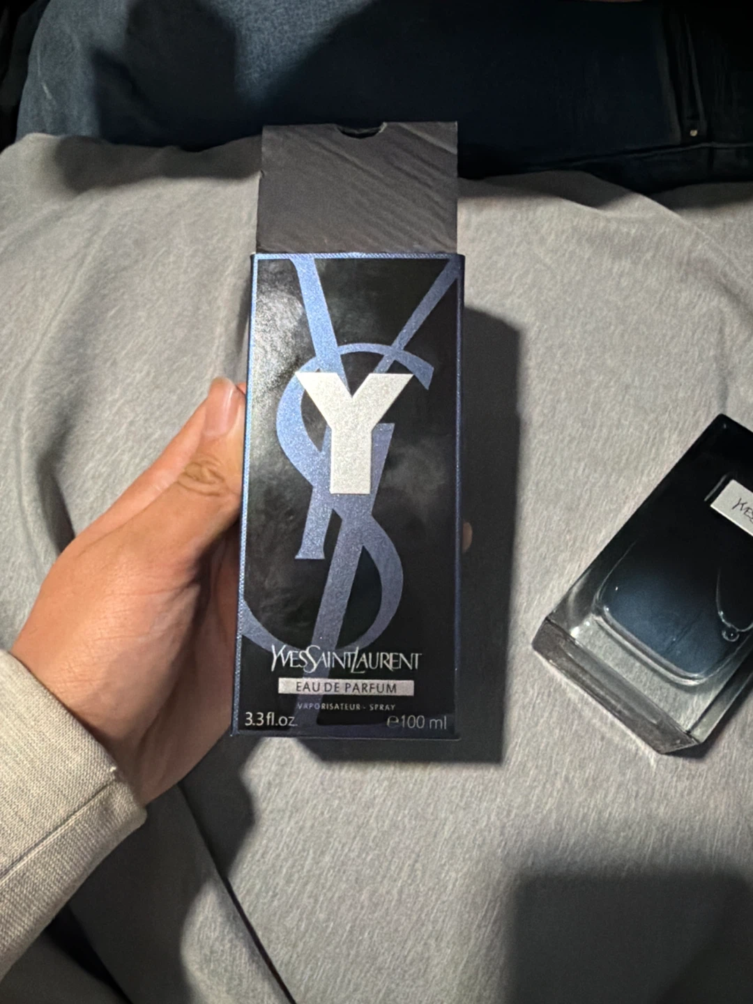 Yves Saint Laurent Y Eau de Parfum Spray 3.3 fl oz / 100 ml - photo 2