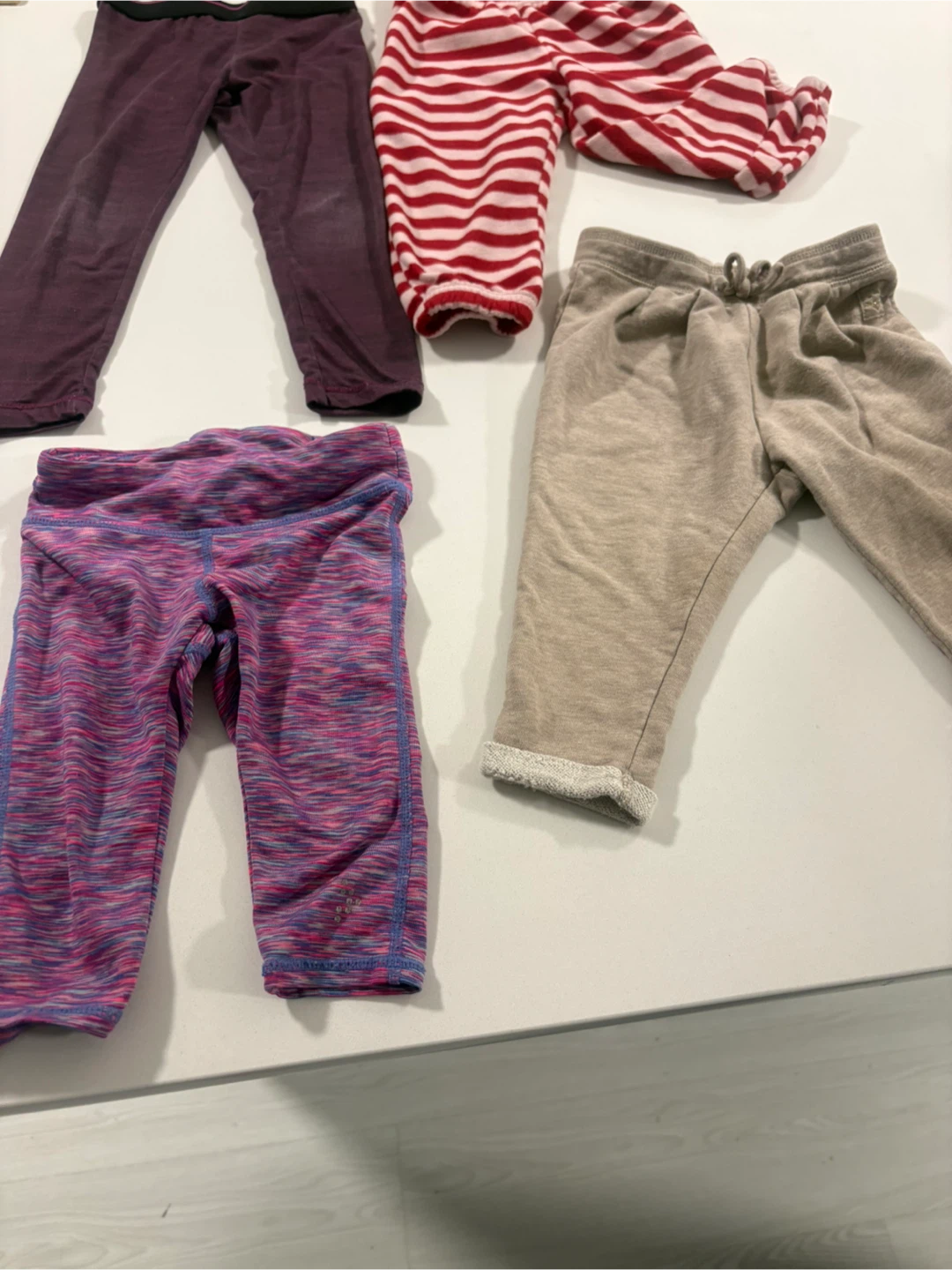 15 vêtements bébé 2/3 ans $10.