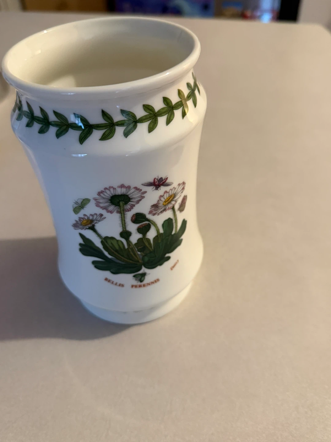 Portmeirion Botanic Garden Daisy Utensil Crock - photo 3