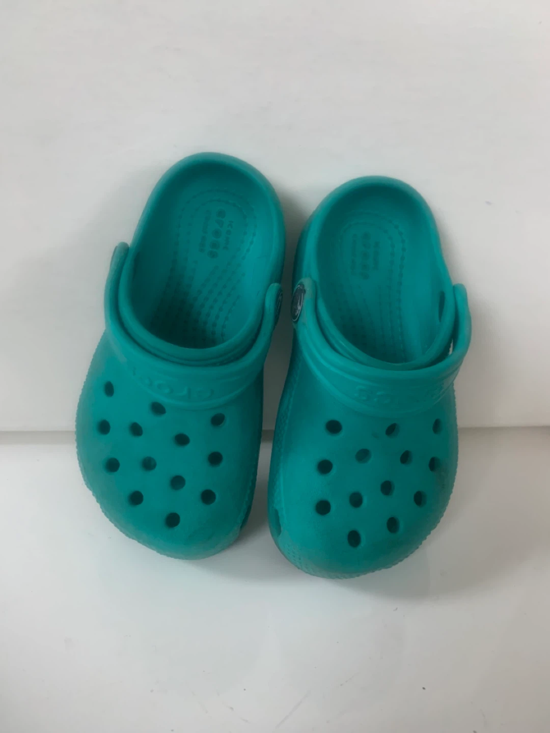 Kids' Teal Crocs Clogs Size C 8