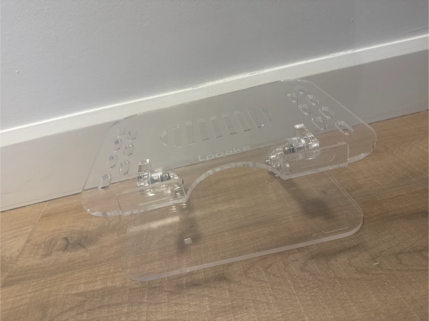 Lpoake Clear Acrylic Laptop stand