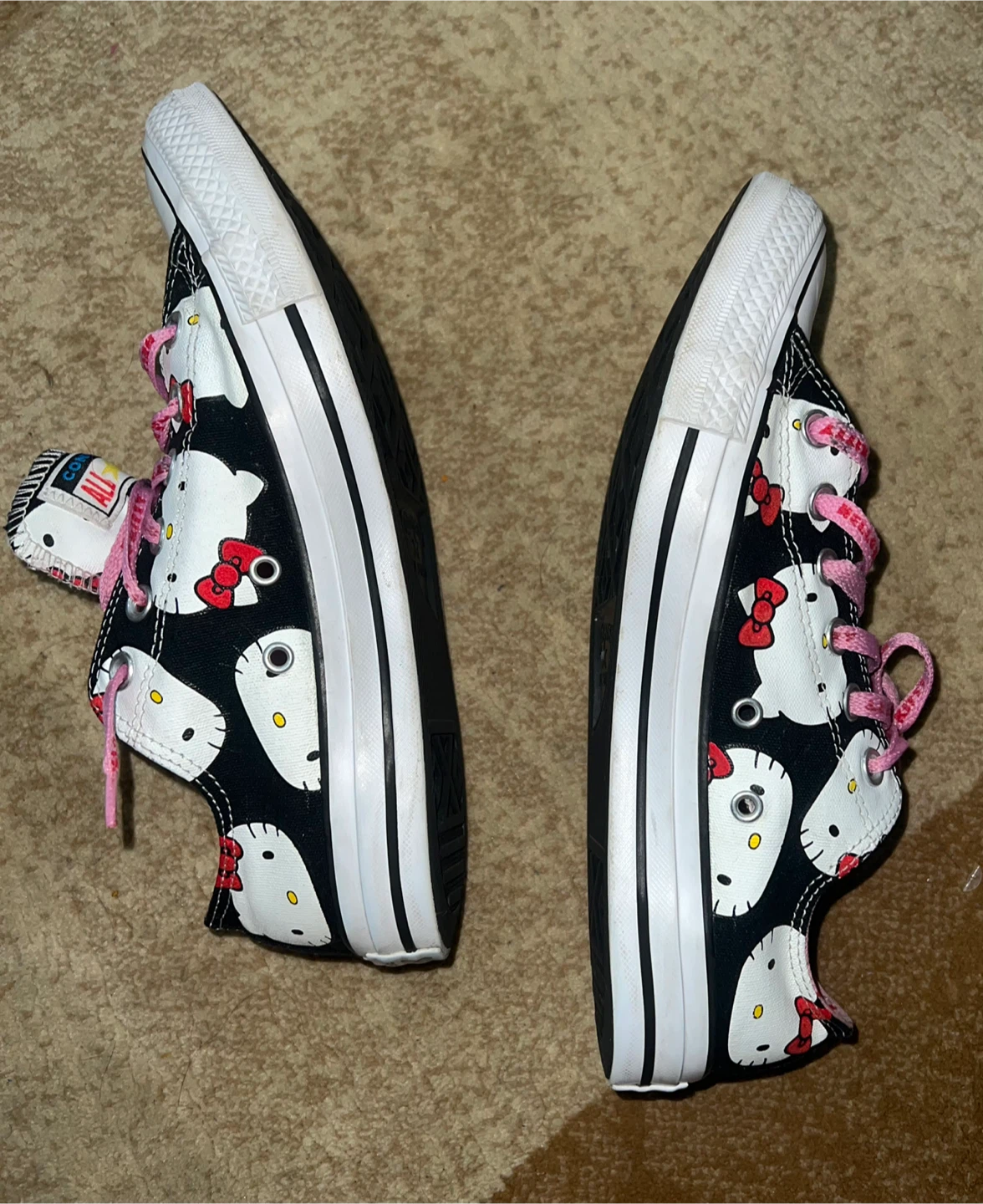 Converse All Star Hello Kitty Sneakers - 7.5 - 9.5 - photo 4