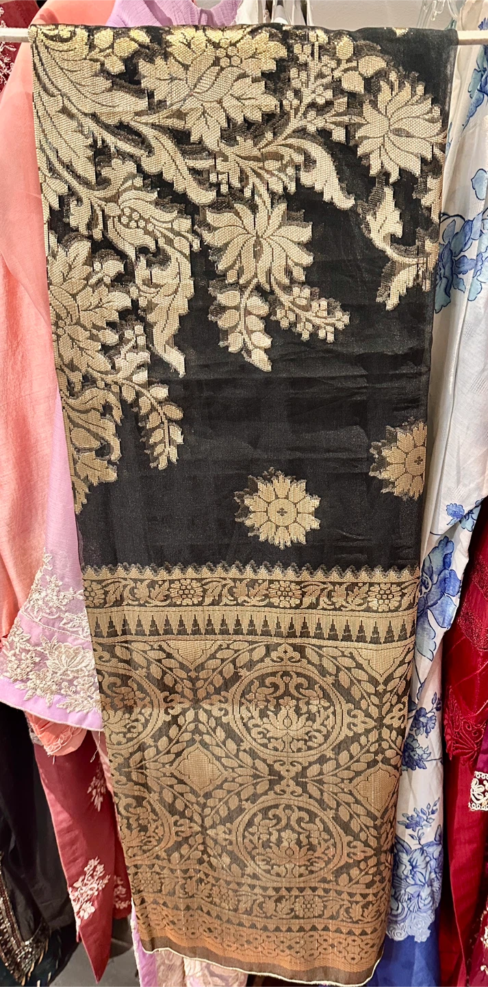 Embroidered Shawl - photo 5