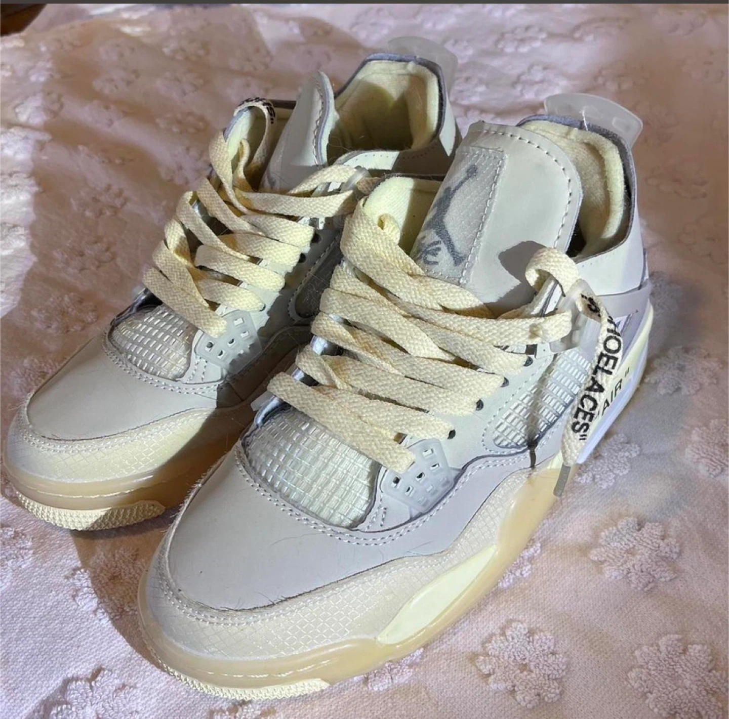 Nike Air Jordan 4 Off-White