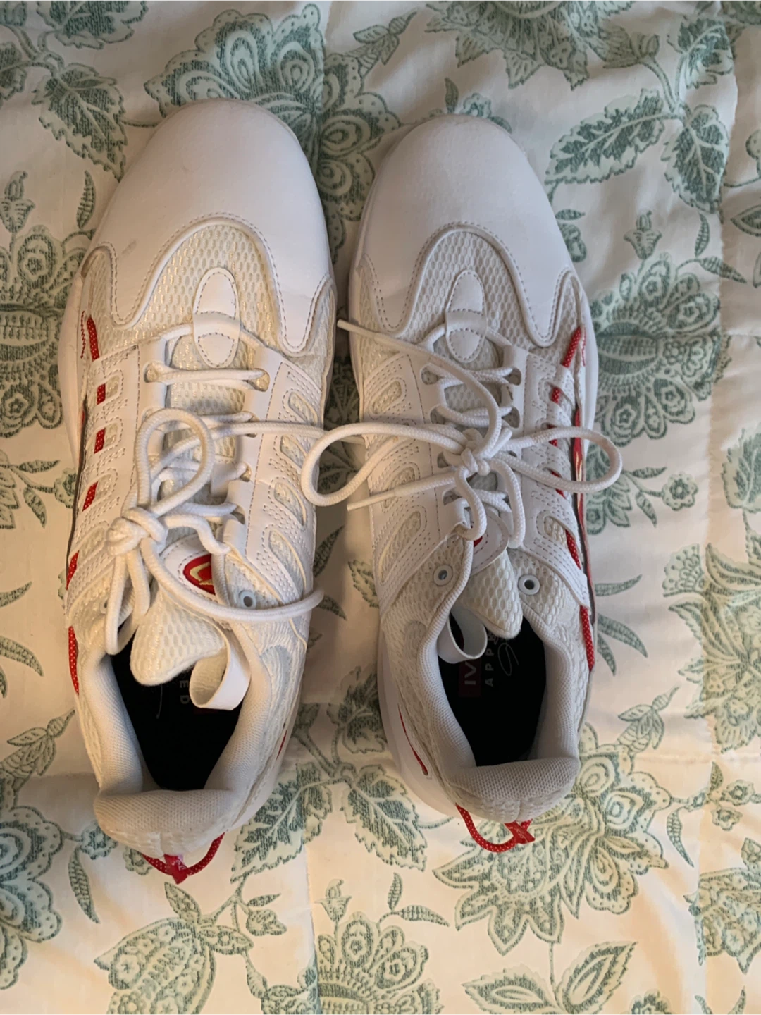 Reebok White & Red Athletic Shoes - photo 2