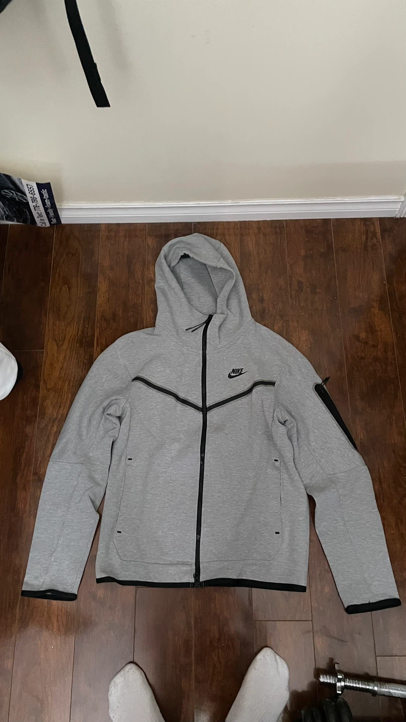 Nike Grey Tech Fleece
