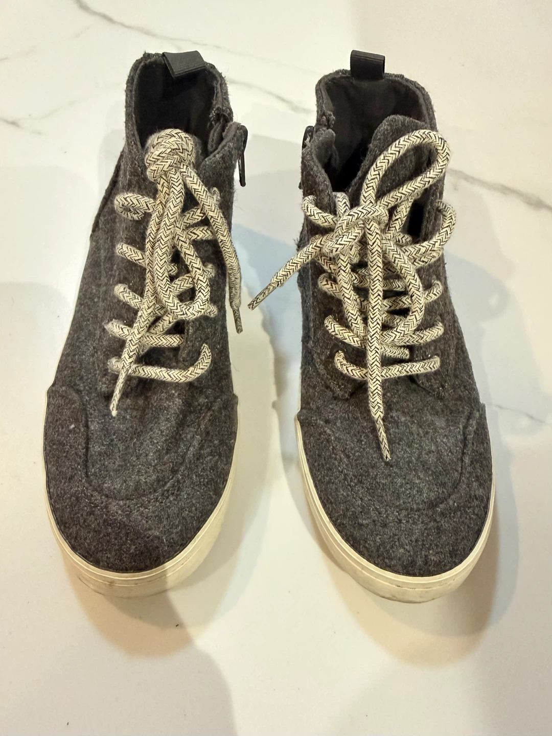 Kid’s Grey Fleece High-Top Sneakers size 11