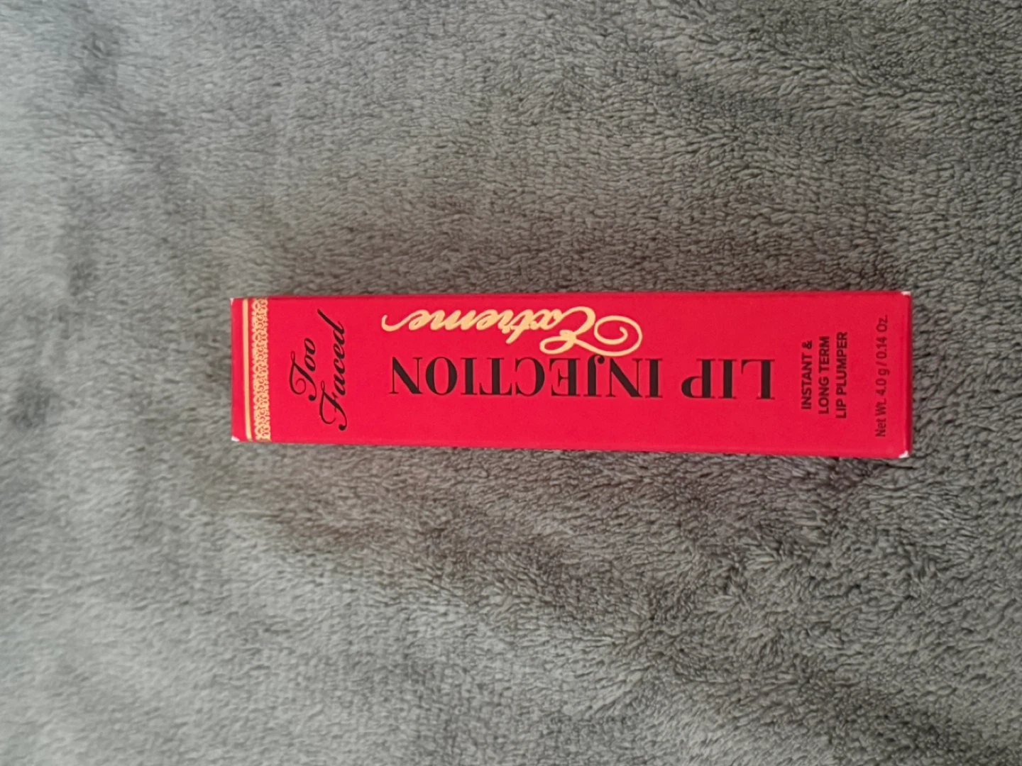 Too Faced Lip Injection Extreme "Strawberry Kiss" Lip Plumper