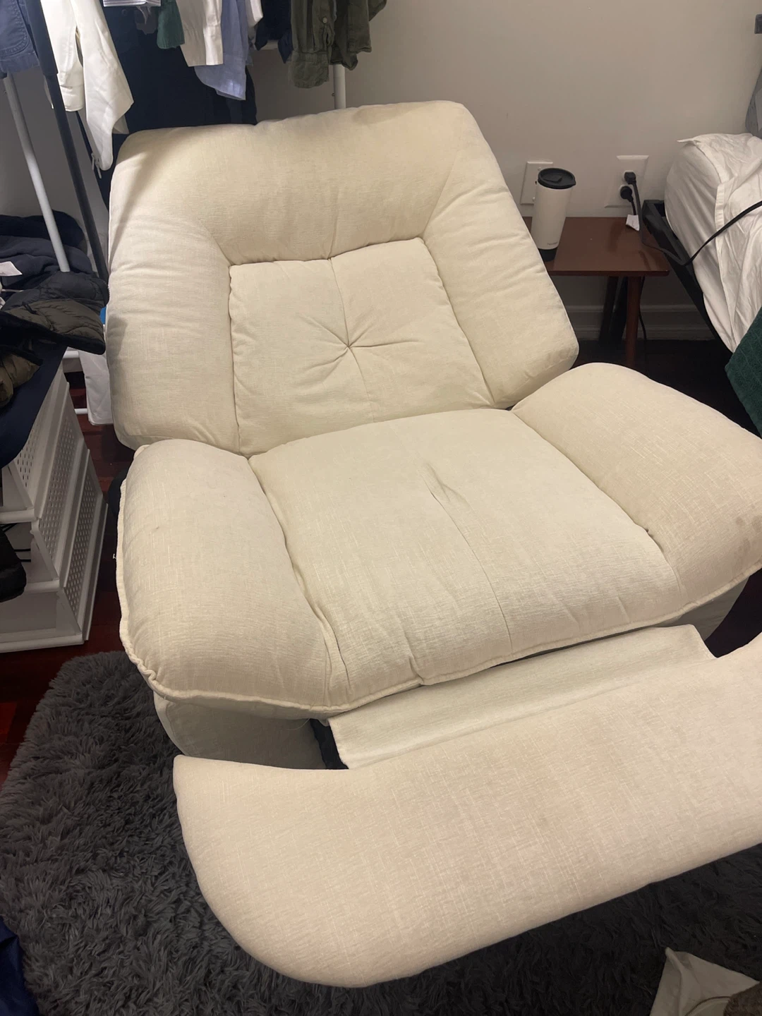 Cream Upholstered Recliner Chair - photo 3