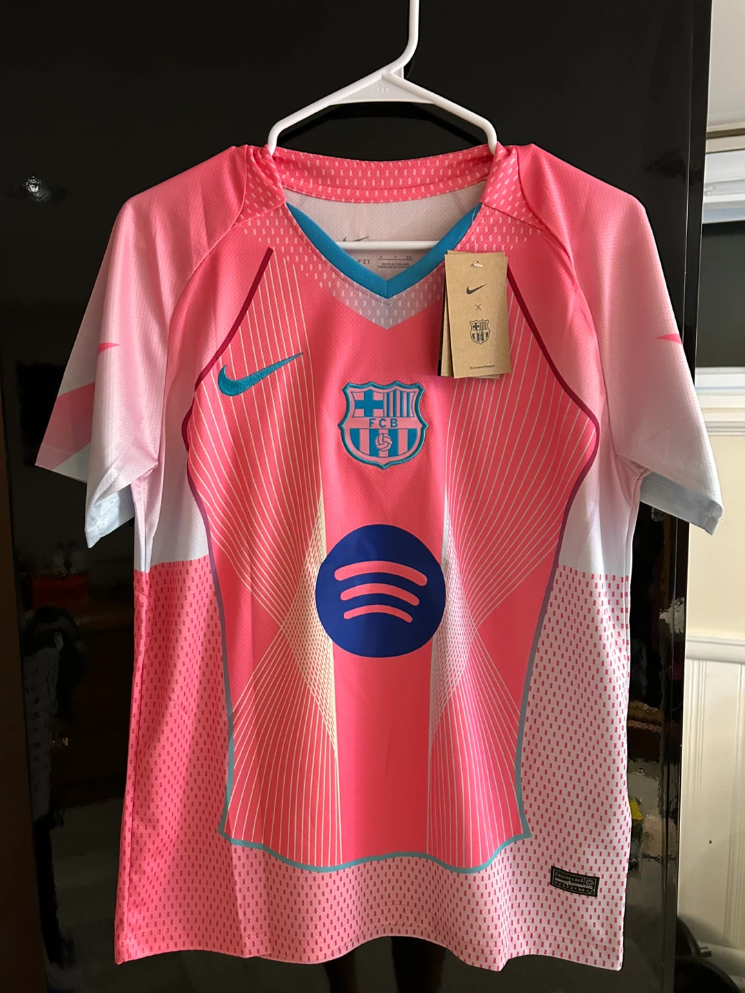 FC Barcelona 2023-2024 Jersey - Spotify Edition - photo 3