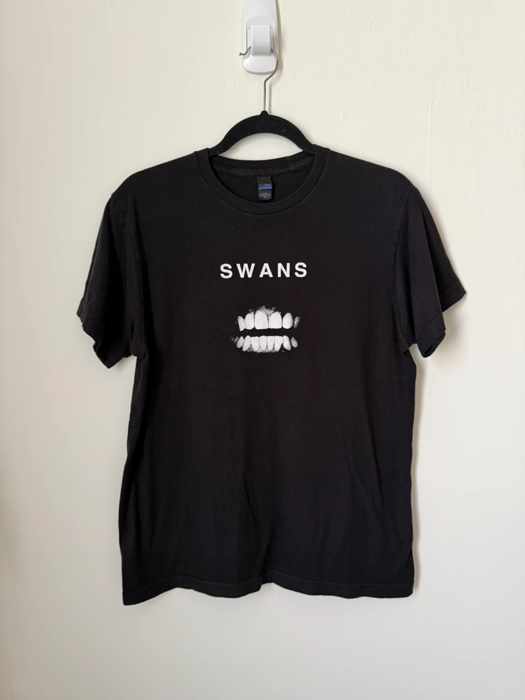 Swans band tee shirt — sz M
