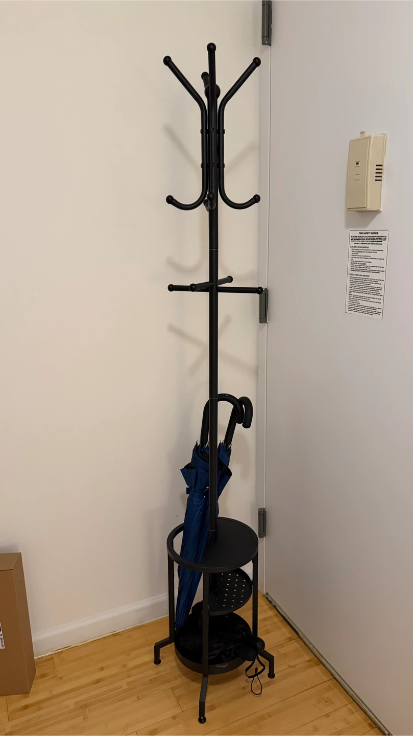 Black Metal Hall Tree hanger
