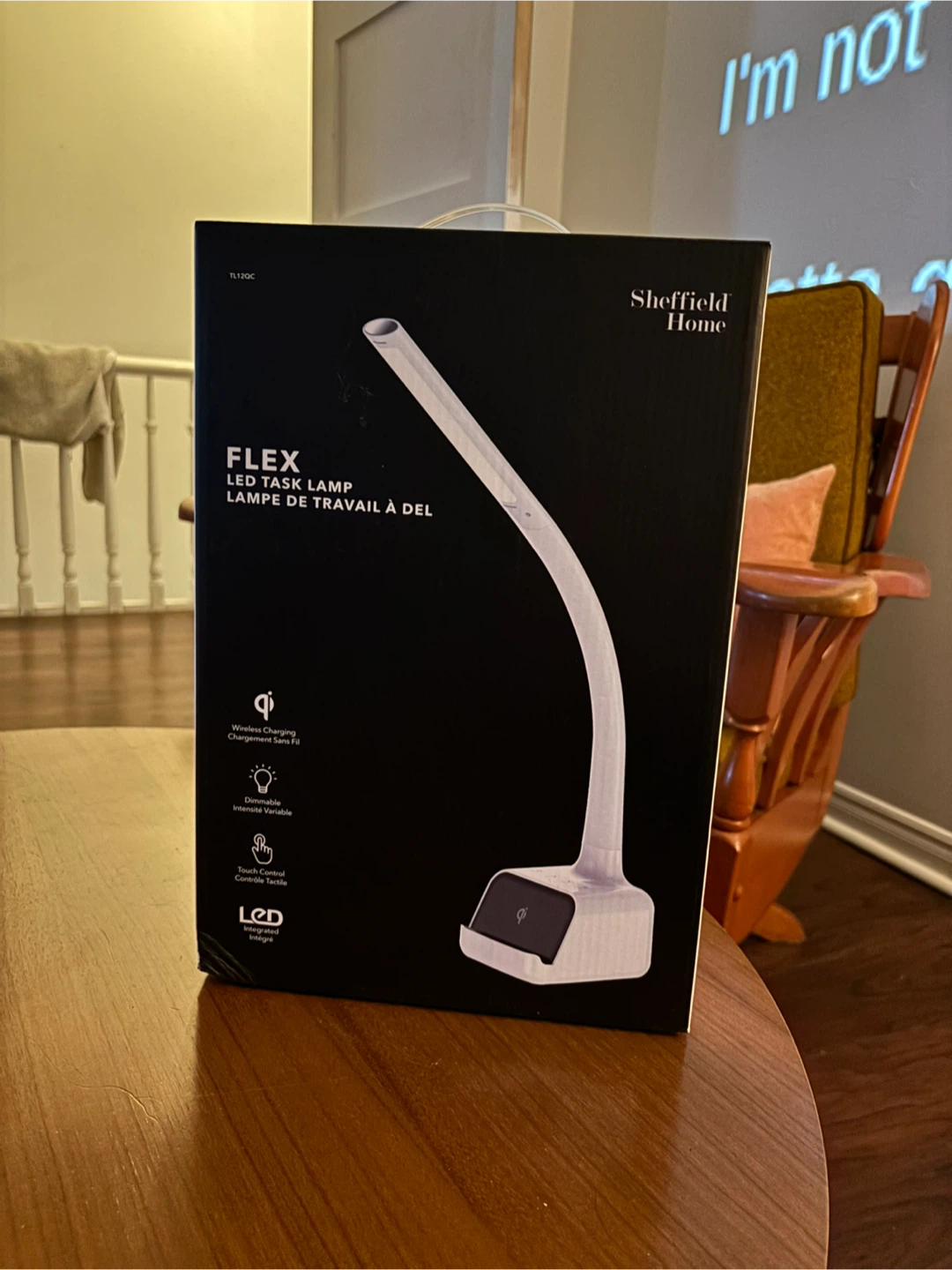 Task Lamp & Mag Safe charger