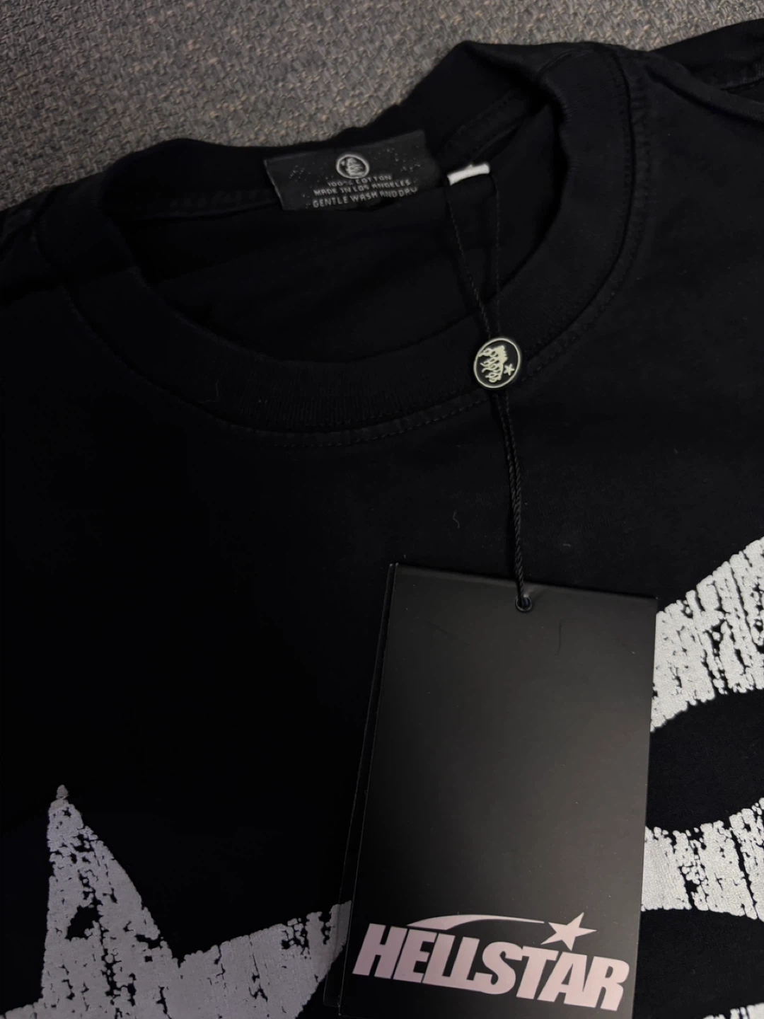 HELLSTAR Graphic T-Shirt - photo 3