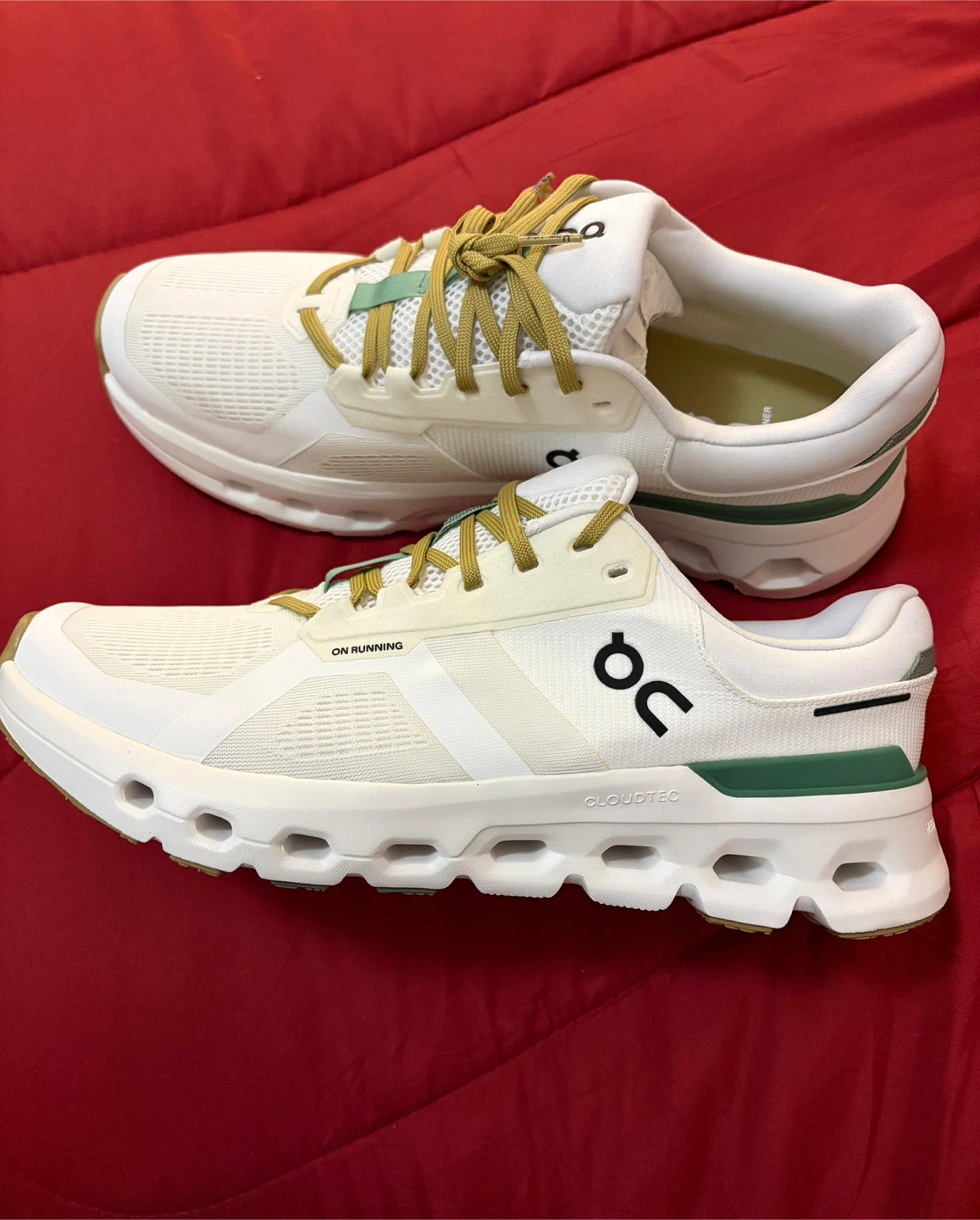 On Cloudrunner White/Green Running Shoes - photo 3
