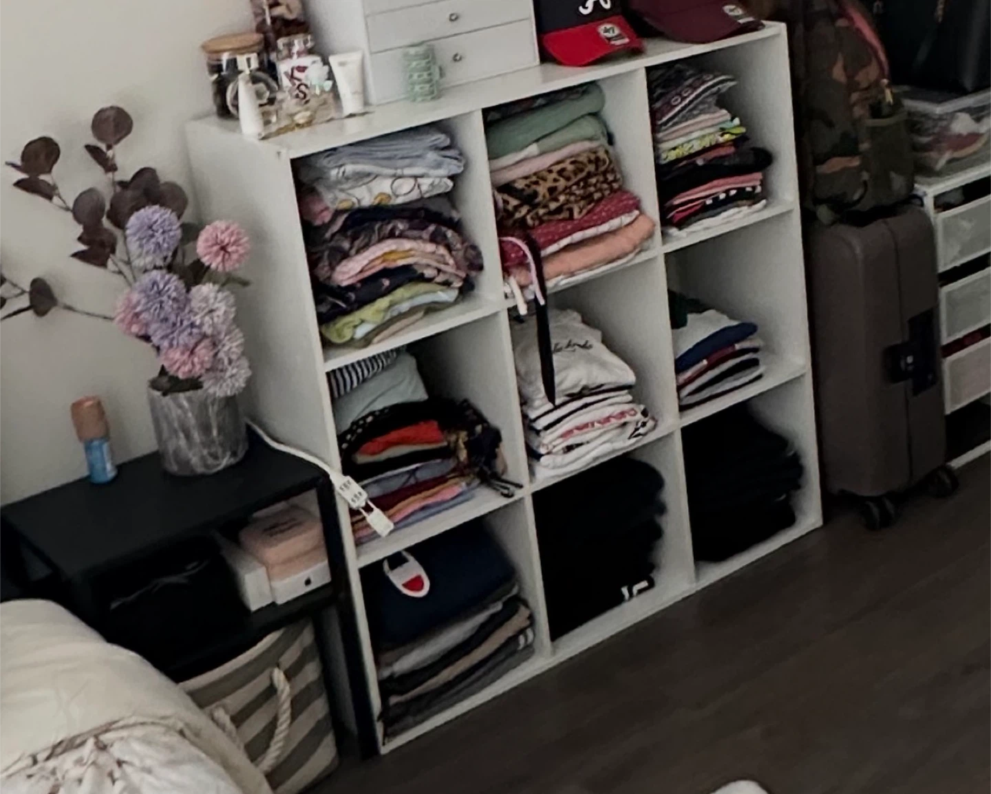White 9-Cube Storage Unit
