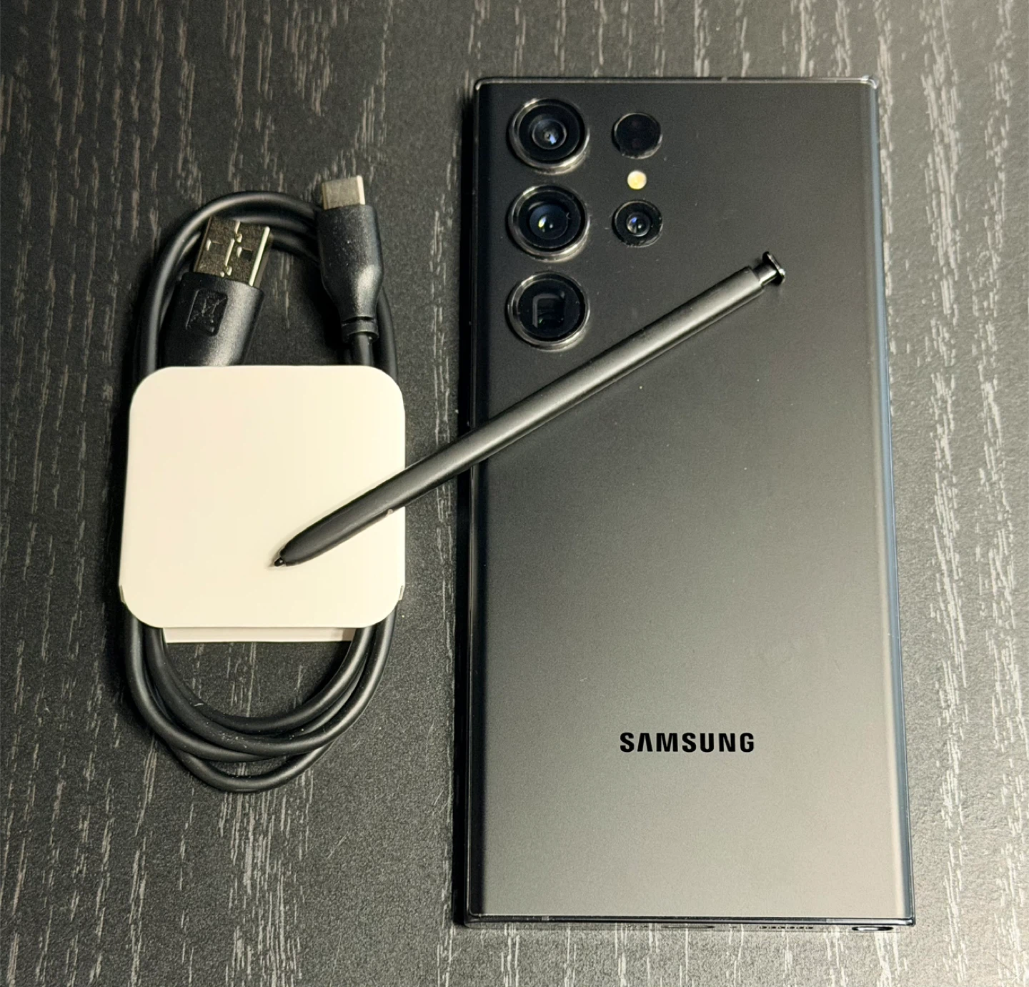 Like New Samsung Galaxy S23 Ultra Smartphone - photo 5