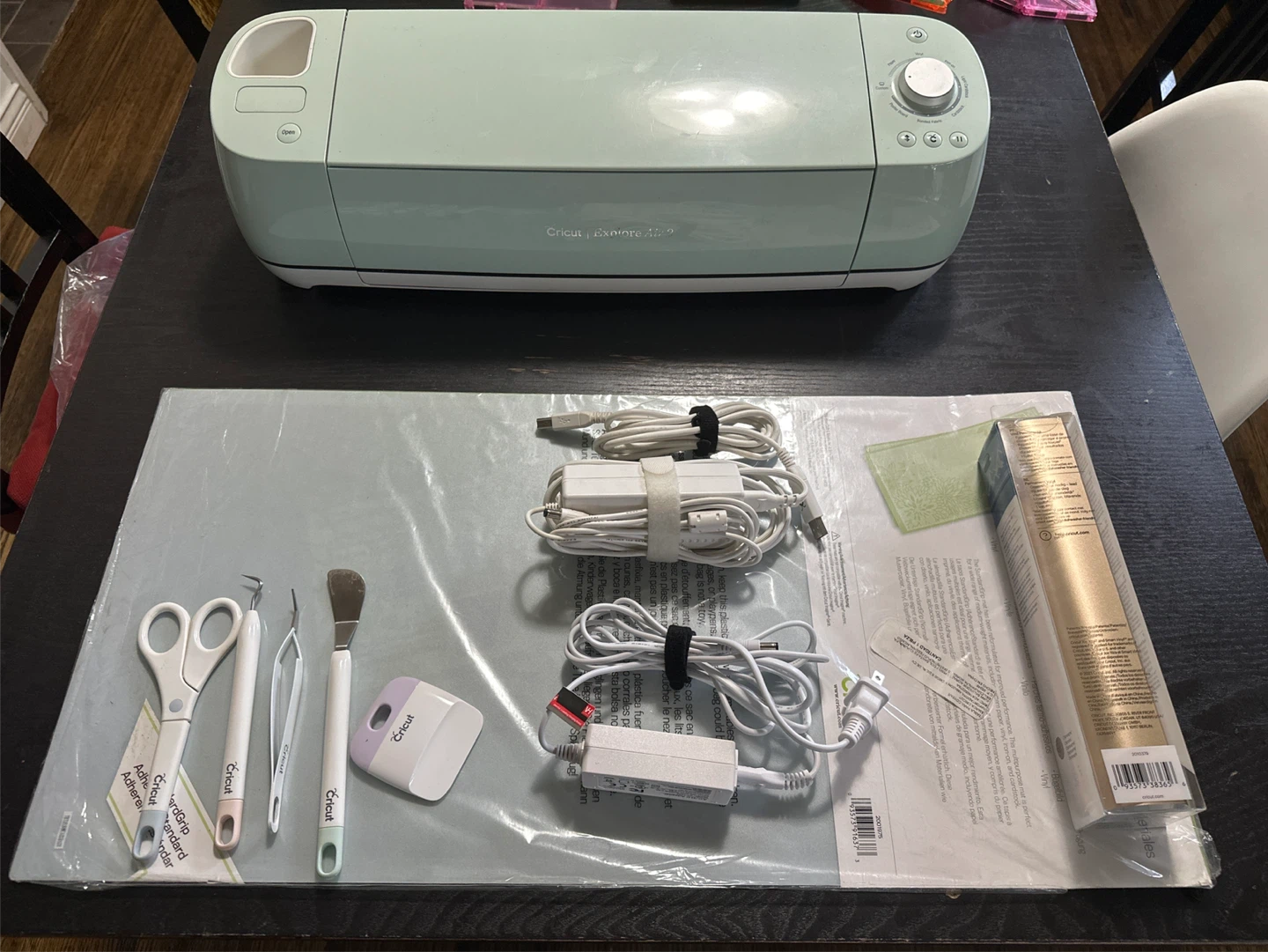 Cricut Explore Air 2 Mint Cutting Machine with Tools and Mat