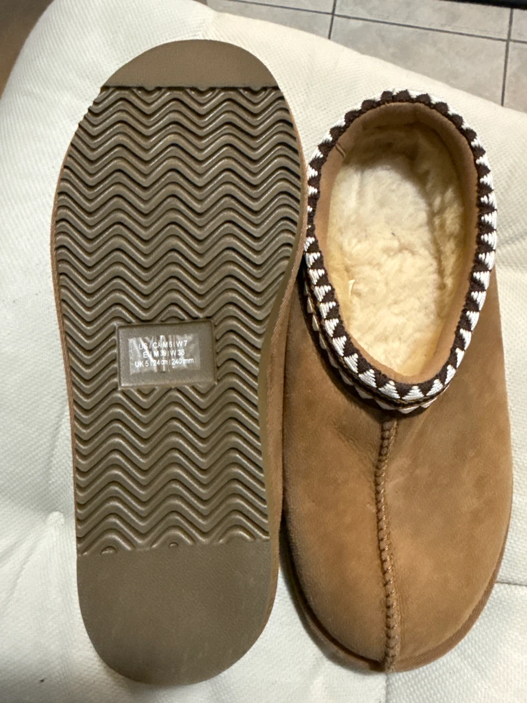 Brown Sheepskin Lined Slippers - Women's Size 7 - photo 3