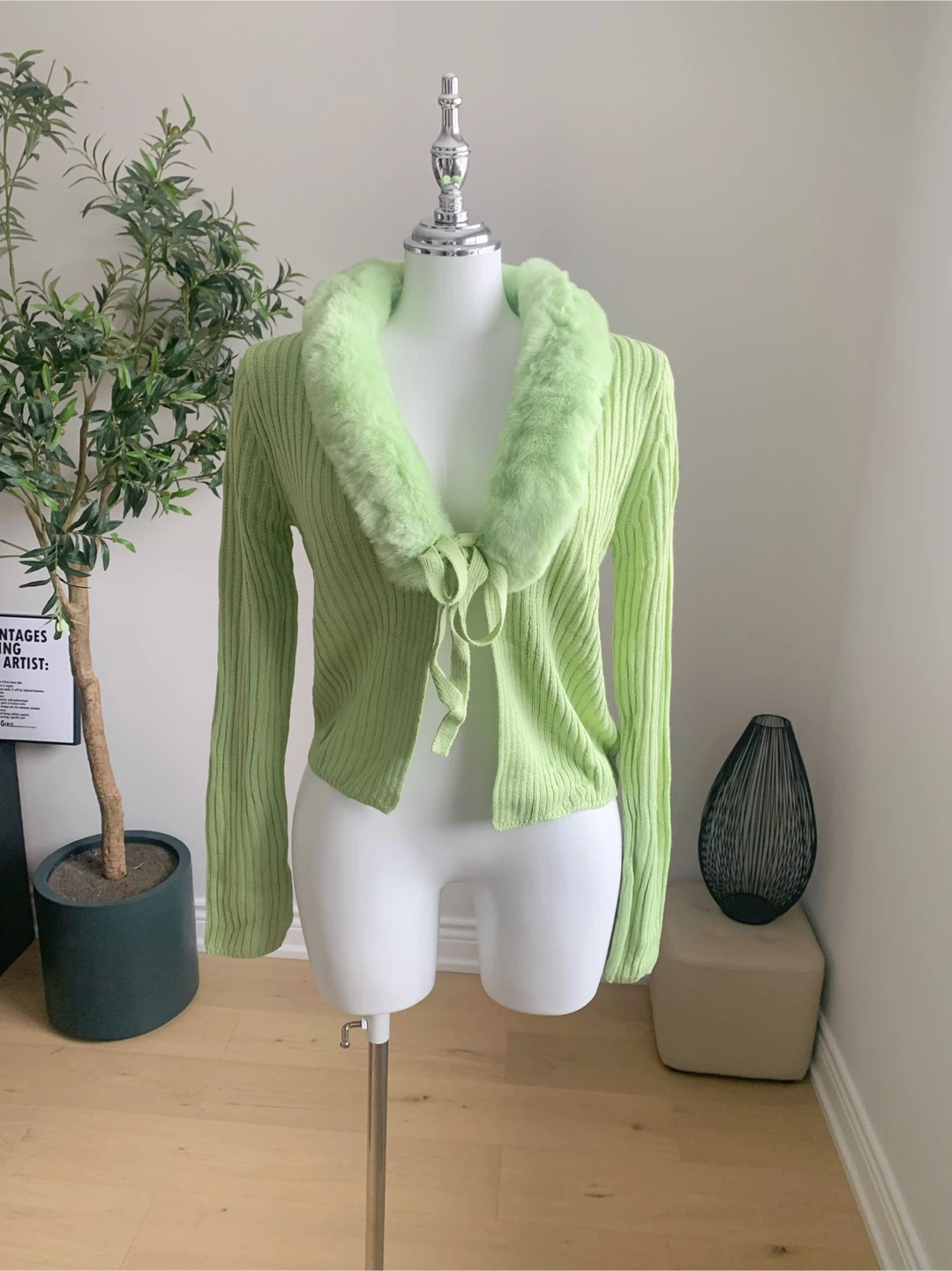 Wild Fable Light Green Fur Collar Cardigan M