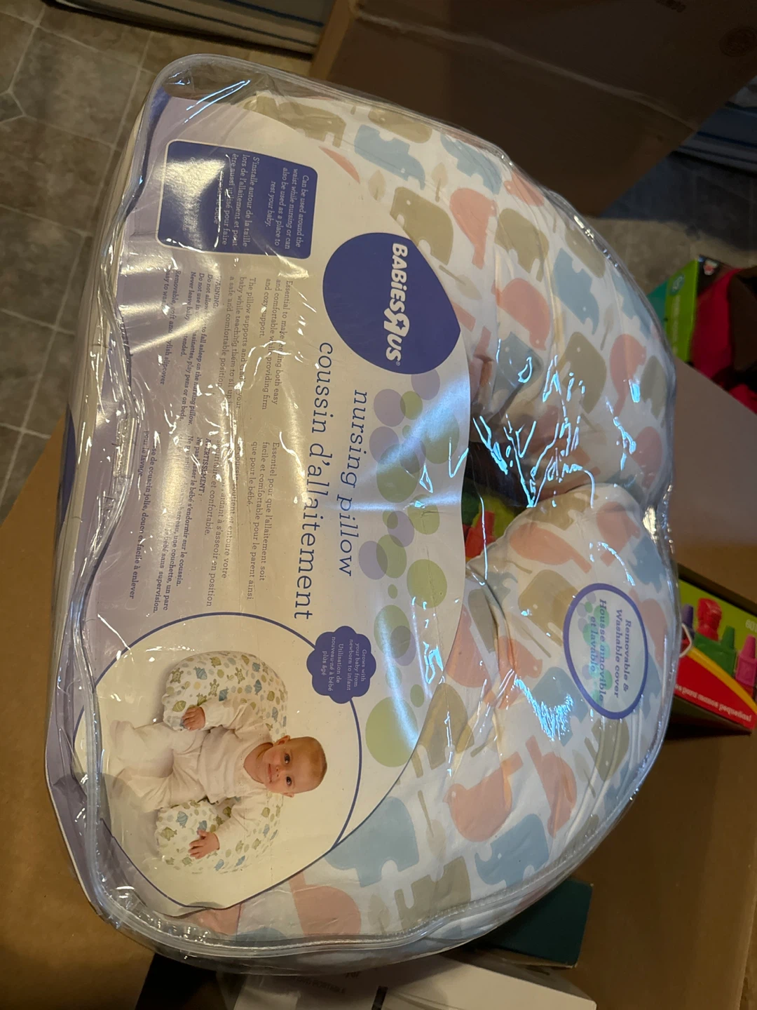 Babies "R" Us Nursing Pillow