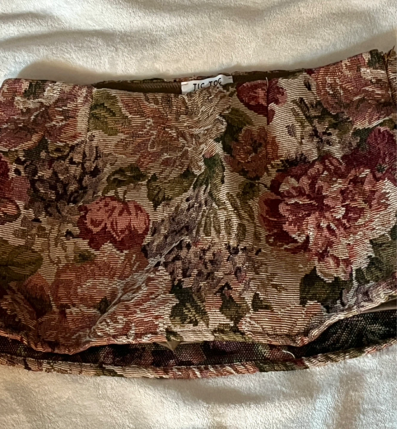 Floral Brocade Mini Skirt , Size S - photo 4