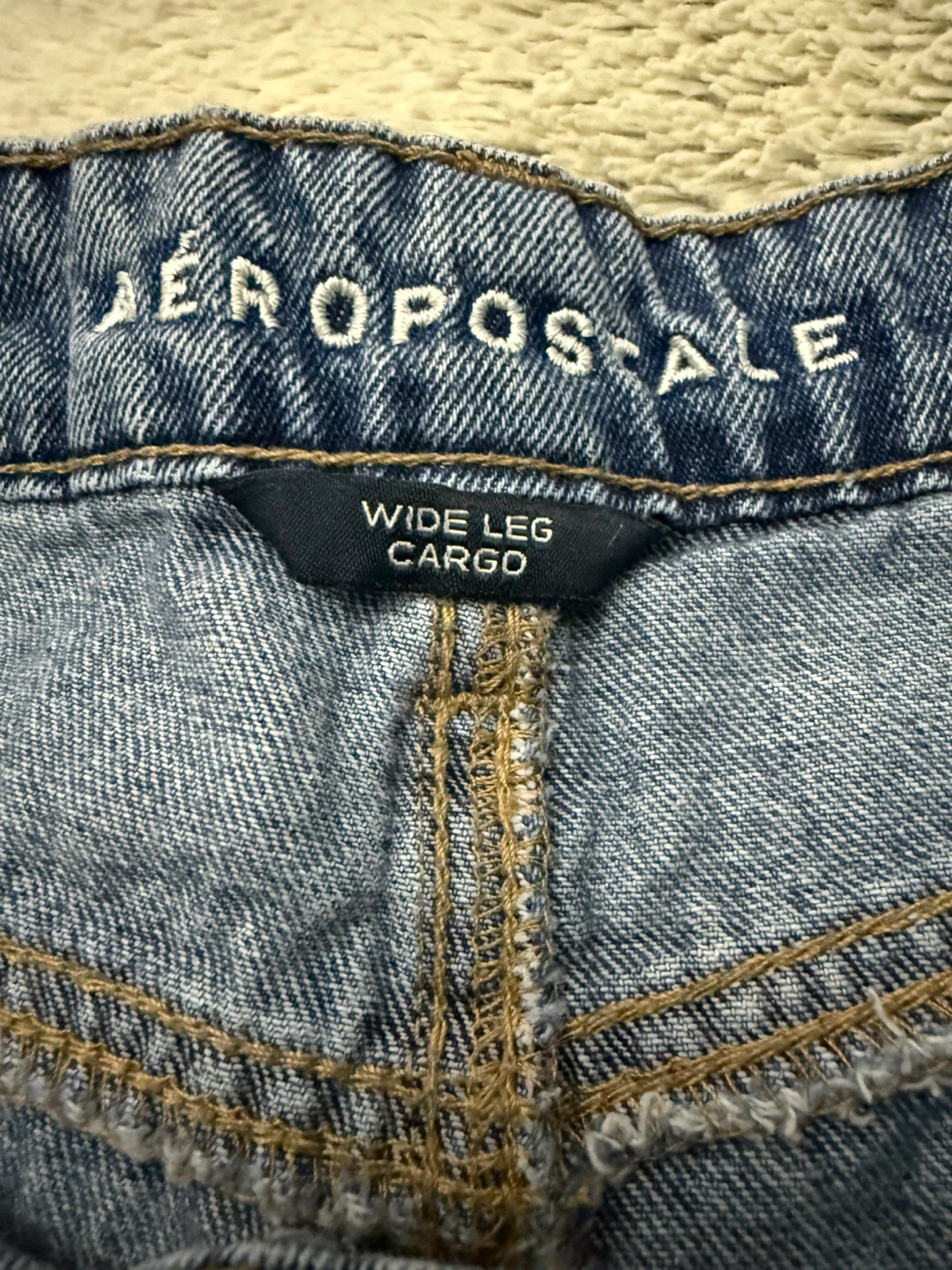 Aeropostale Women's Wide Leg Cargo Jeans - Size M - photo 5