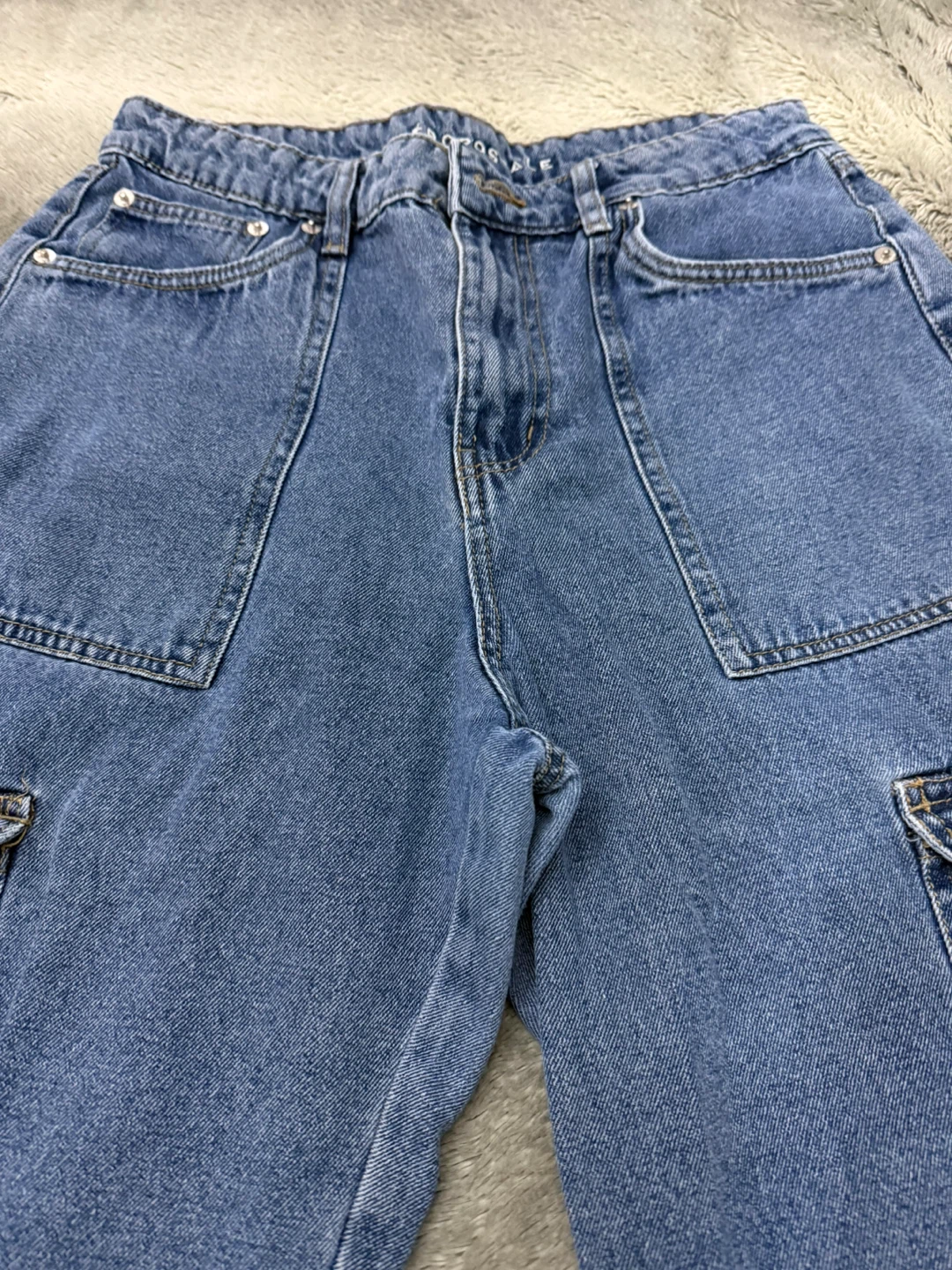 Aeropostale Women's Wide Leg Cargo Jeans - Size M - photo 3