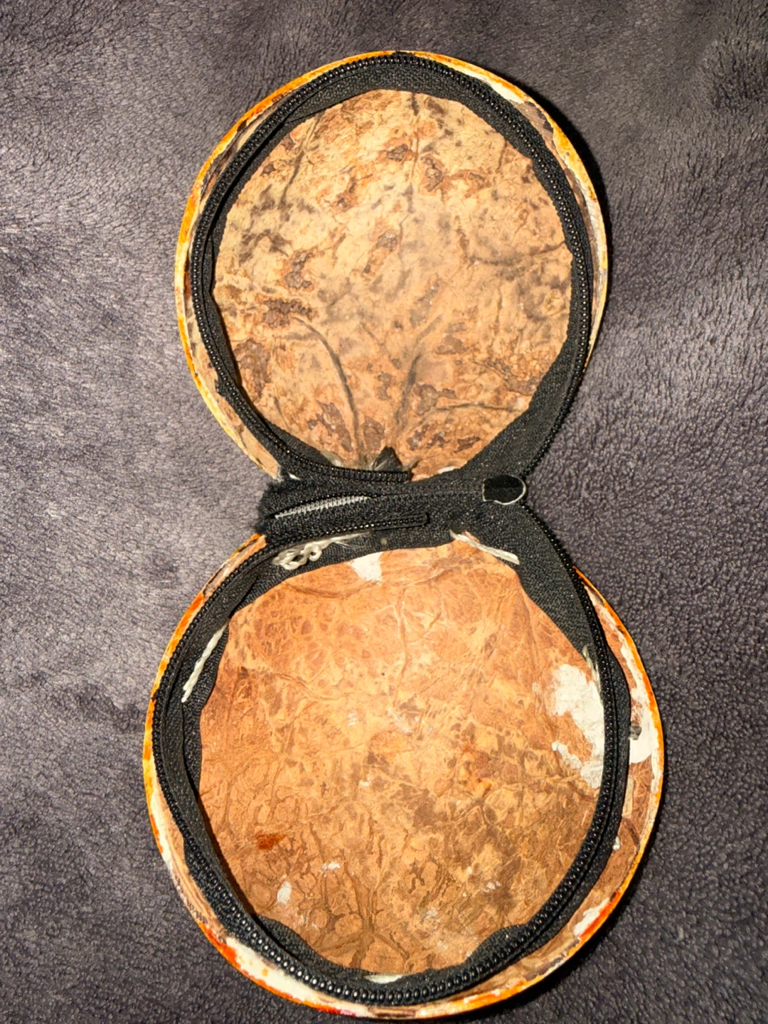 Coconut Shell Coin Purse with Palm Tree Design - photo 2