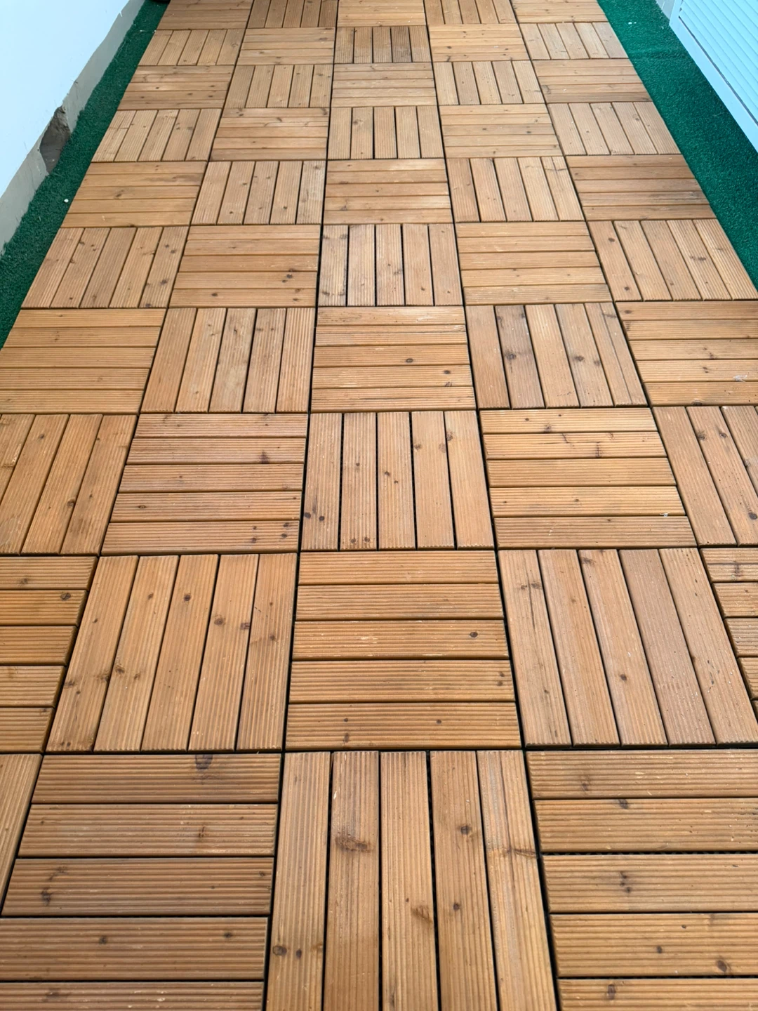 54 Pack Interlocking Wooden Floor Tiles Outdoor Deck Tiles