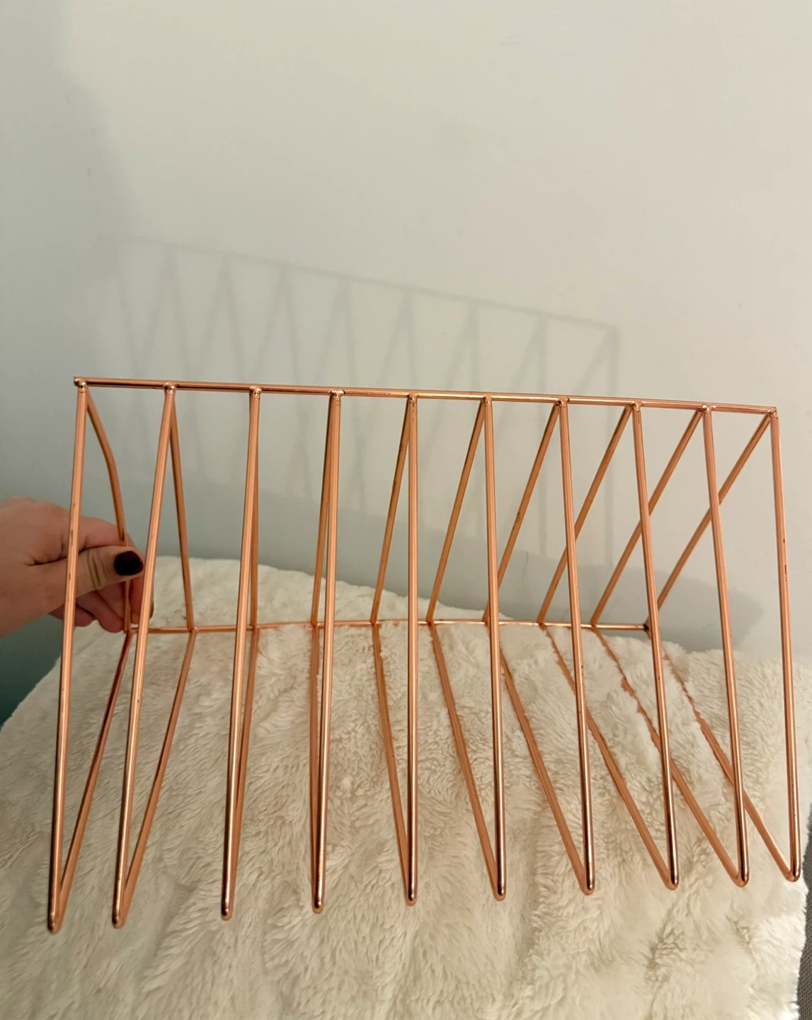 Rose Gold Wire Magazine File Holder - photo 3