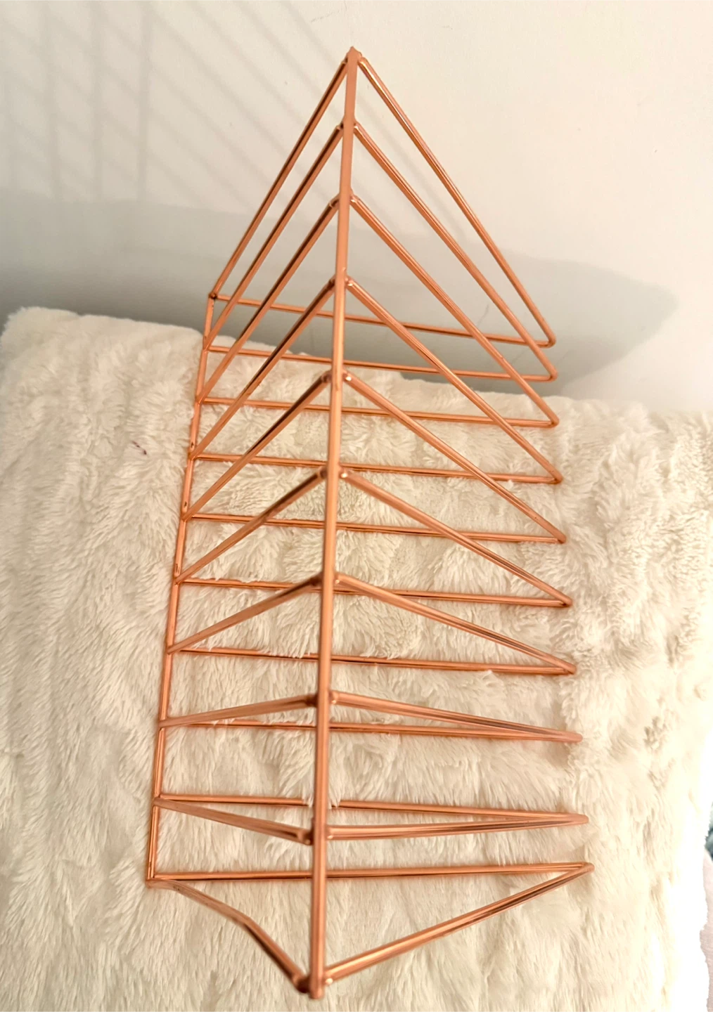 Rose Gold Wire Magazine File Holder - photo 4
