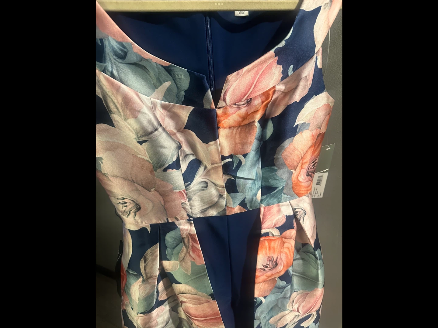 Elegant Floral Dress - photo 3