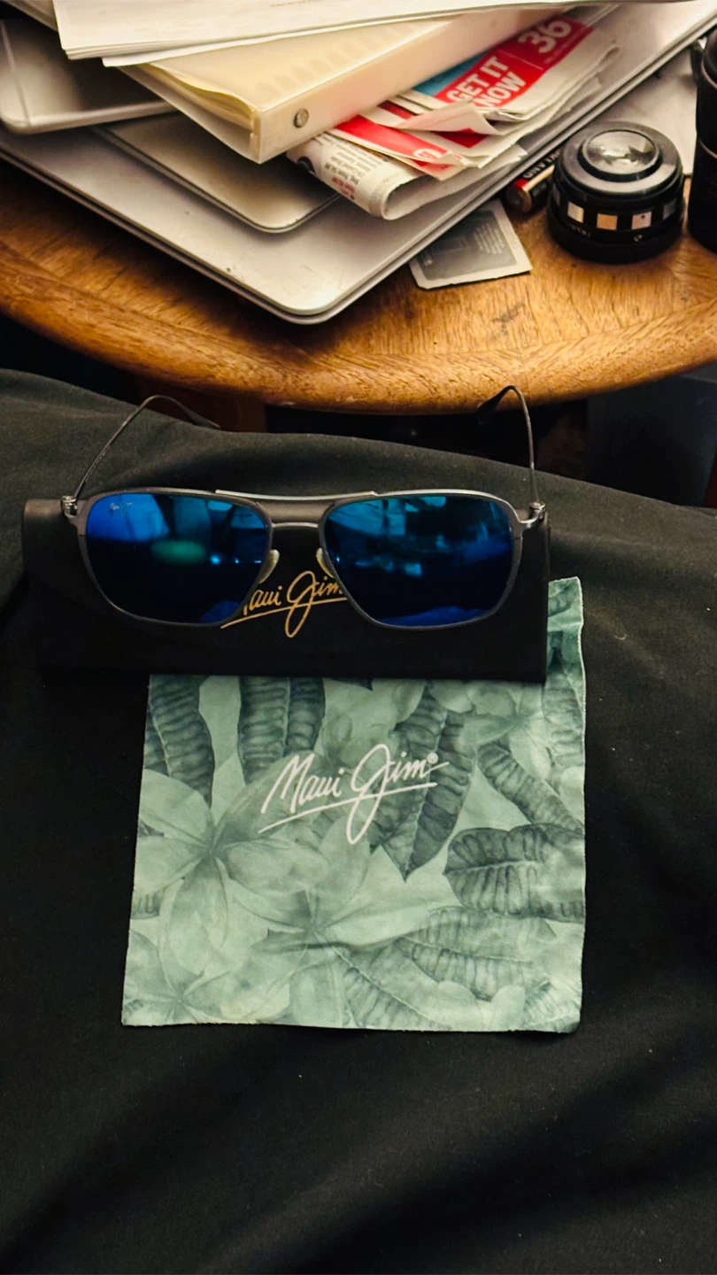 Maui Jim Sunglasses with Case and Cleaning Cloth