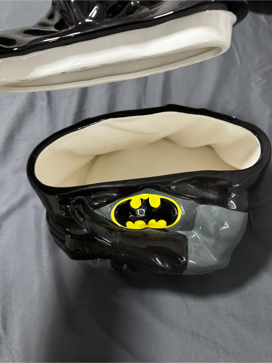 Batman Ceramic Cookie Jar - photo 4