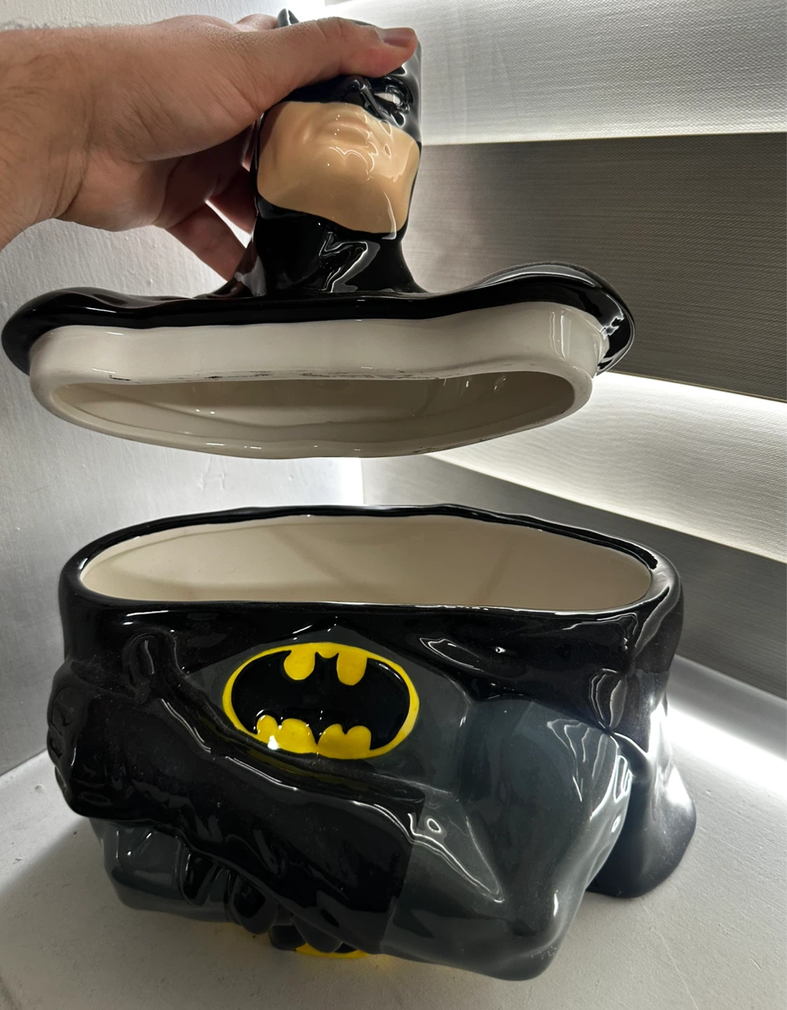 Batman Ceramic Cookie Jar - photo 3