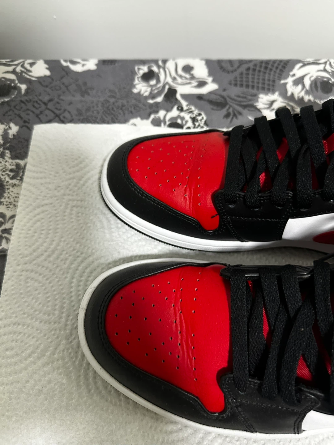 Air Jordan 1 Mid Red Black White Men's US 10 - photo 3