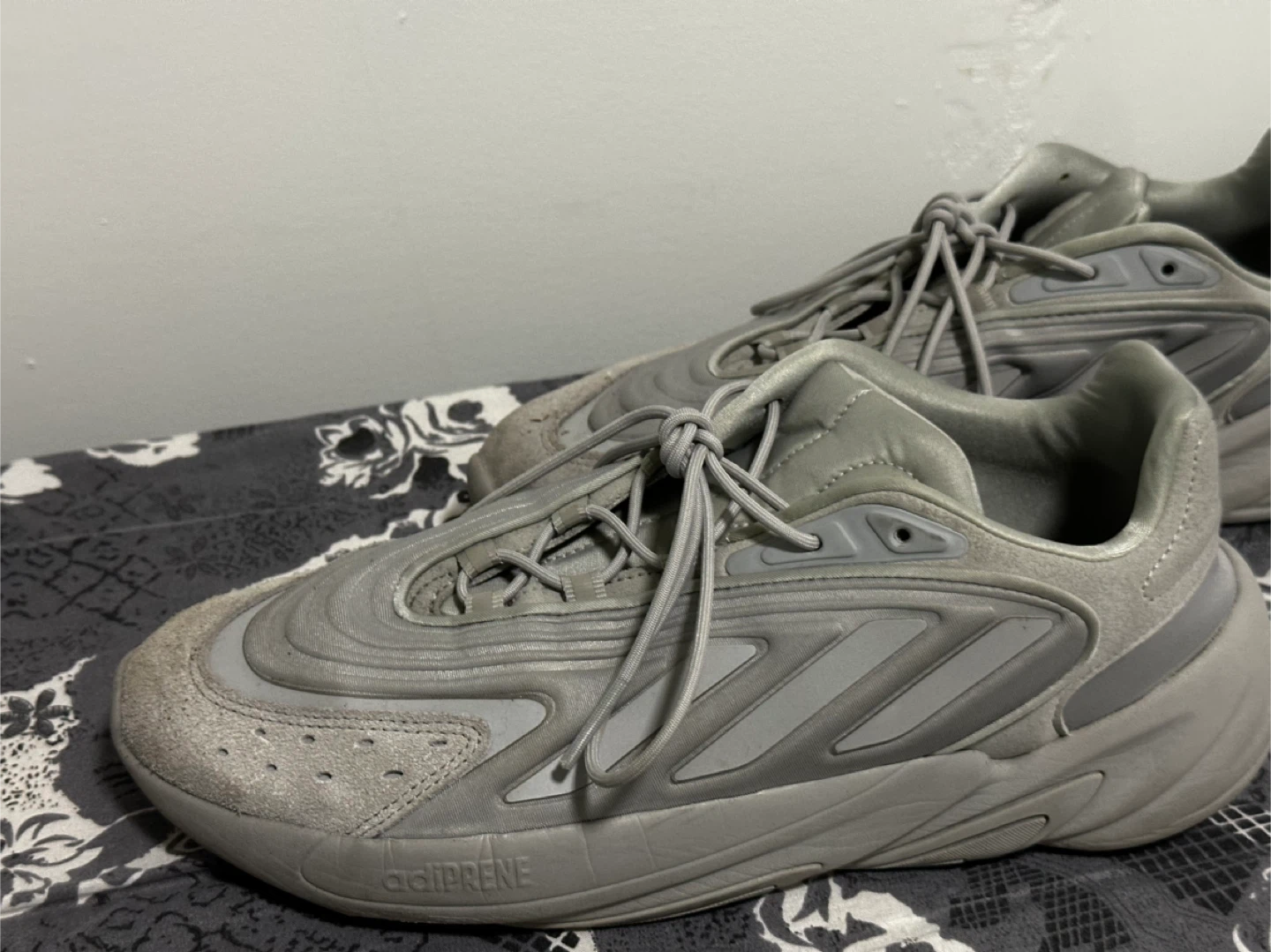 Adidas Ozelia Men's Shoes - Grey US10.5