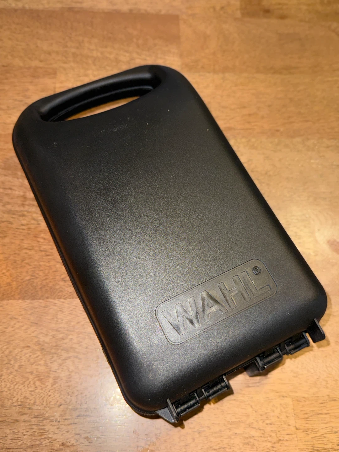Wahl Hair Clipper Set with Case (Like New) - photo 3