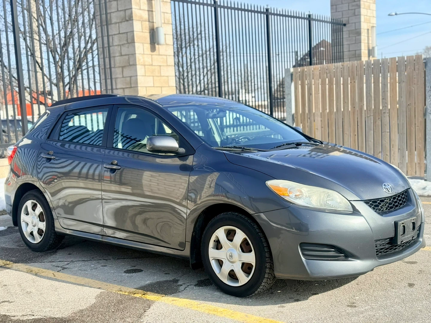2010 Toyota Matrix XR - photo 3