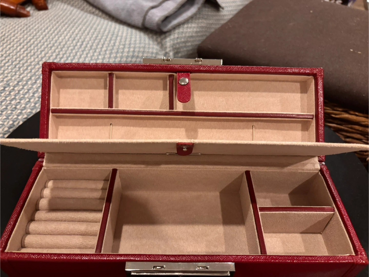 Red Lusterloc Jewellery Box - photo 4
