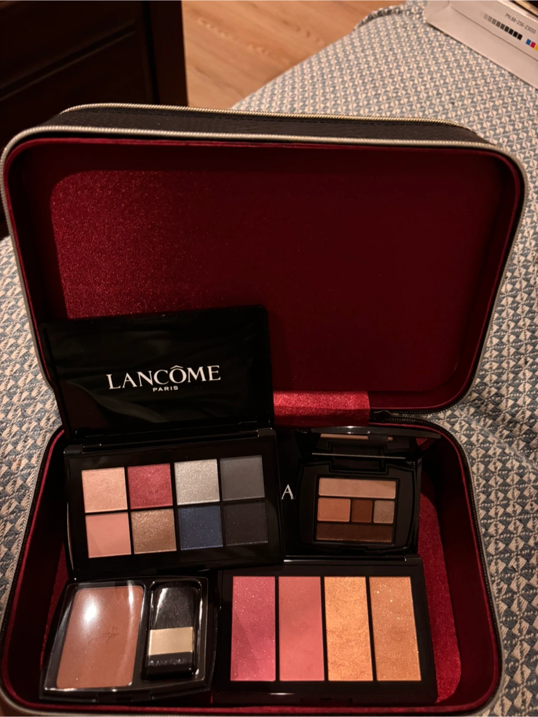 Lancôme Makeup Train Case with Palettes, Mascara, and Eye Liner - photo 5