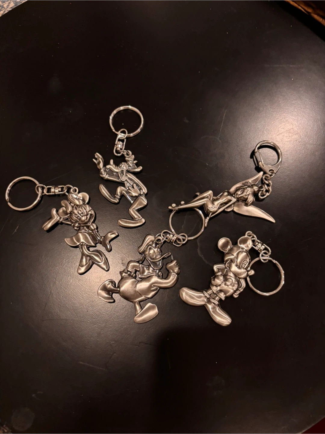 Disney Character Metal Keychains (Mickey, Minnie, Donald, Goofy)